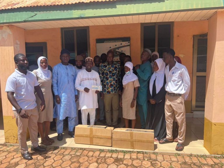 Sagnarigu MCE Donates Cheque and Street Lamps to Bagabaga College of Education