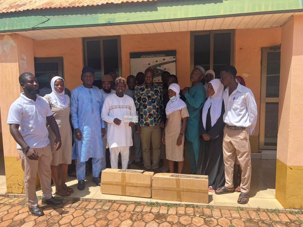 Sagnarigu MCE Donates Cheque and Street Lamps to Bagabaga College of Education